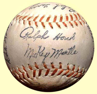 1962 Yankees SouvenirAutograph Baseball